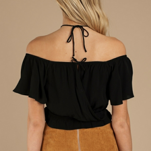 Tobi Black Off Shoulder Halter Criss Cross Crop - Picture 4 of 8